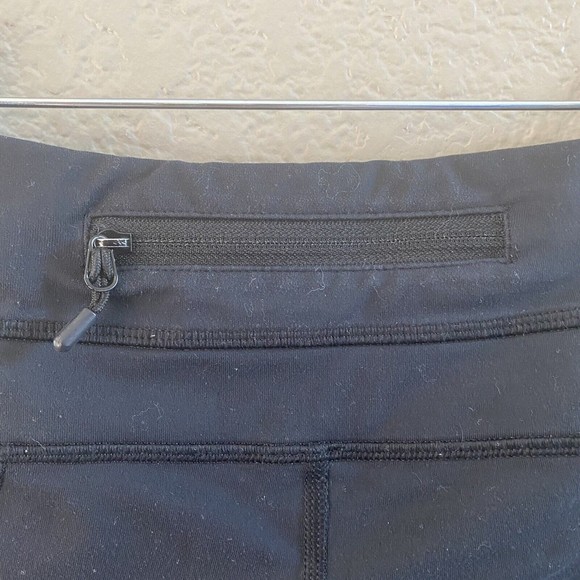 Lululemon Run Inspire Crop II Tight Leggings capri Solid Black Size 2 - Picture 7 of 16